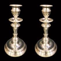 Par de Candelabros Ingleses Bañados en plata 1930